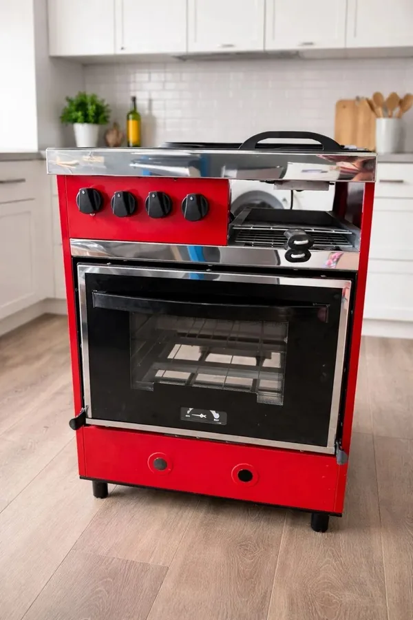Cocina Delu 2 Hornallas C/Plancheta Y Carlitero 60CM GAS Envasado